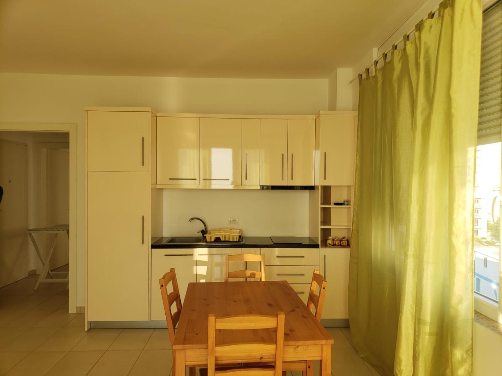Rooms And Apartments Analipsi Шенджин Номер фото